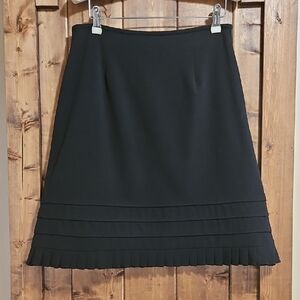 Laura Black Pleated Ruffle Hem Midi Skirt Size 6